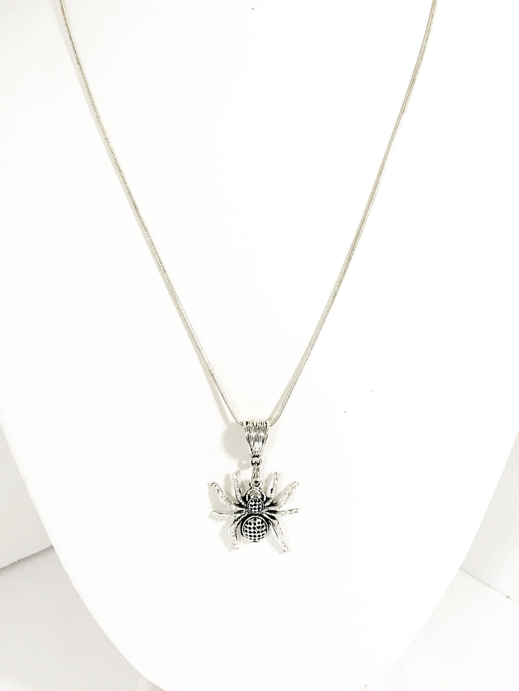 Spooky Spider Necklace, Halloween Jewelry, Spider Jewelry, Spider Halloween Gifts, Spider Gift, Halloween Costume, Halloween Jewelry Spider